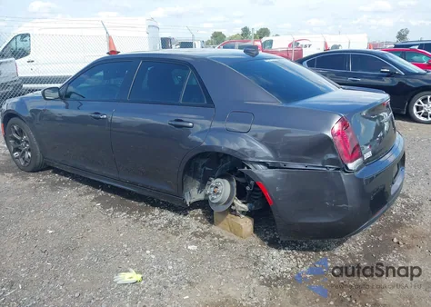 2016 Chrysler 300 300S Alloy Edition z USA, uszkodzony, nr VIN 2C3CCABG3GH324932